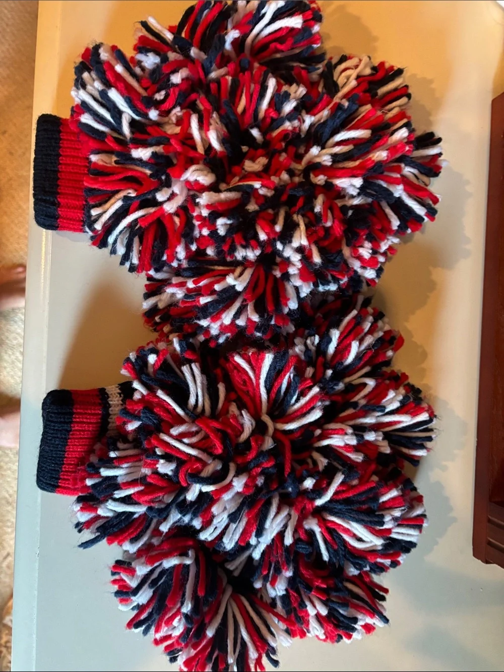 New England Patriots Women's Pom-Pom Mittens - Navy/Red/White